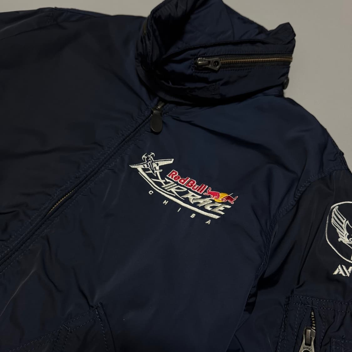 아비렉스 네이비 2017 레드불 치바 레이스쇼 2way 플라이트 자켓 상품이미지5