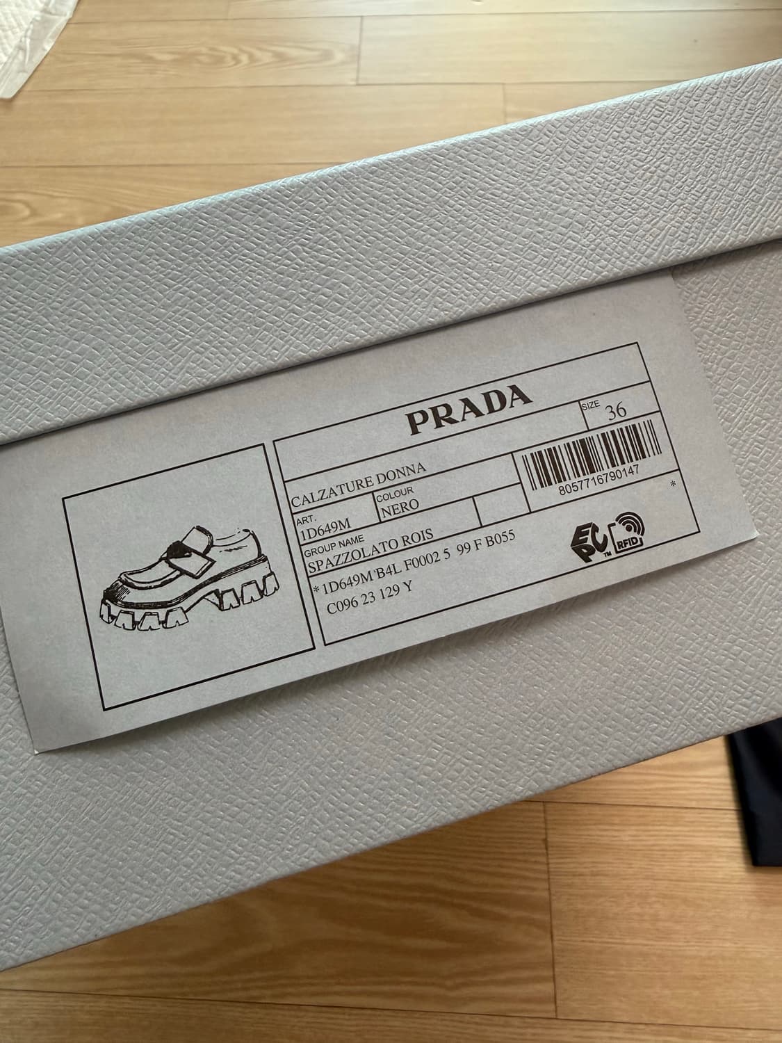 프라다 모놀리스 36 상품이미지6