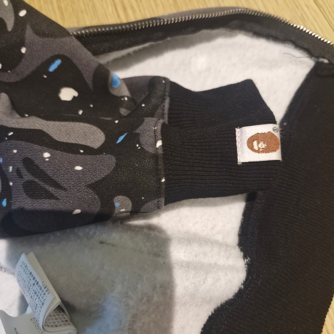 베이프 스페이스 카모 샤크 후드집업 상품이미지4