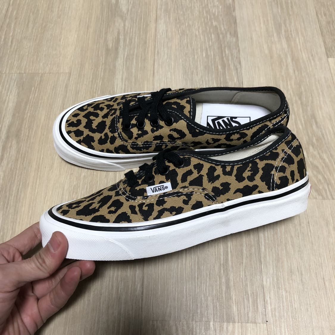 (230) 새상품 반스 VANS 애너하임 44DX 어센틱 레오파드 상품이미지1