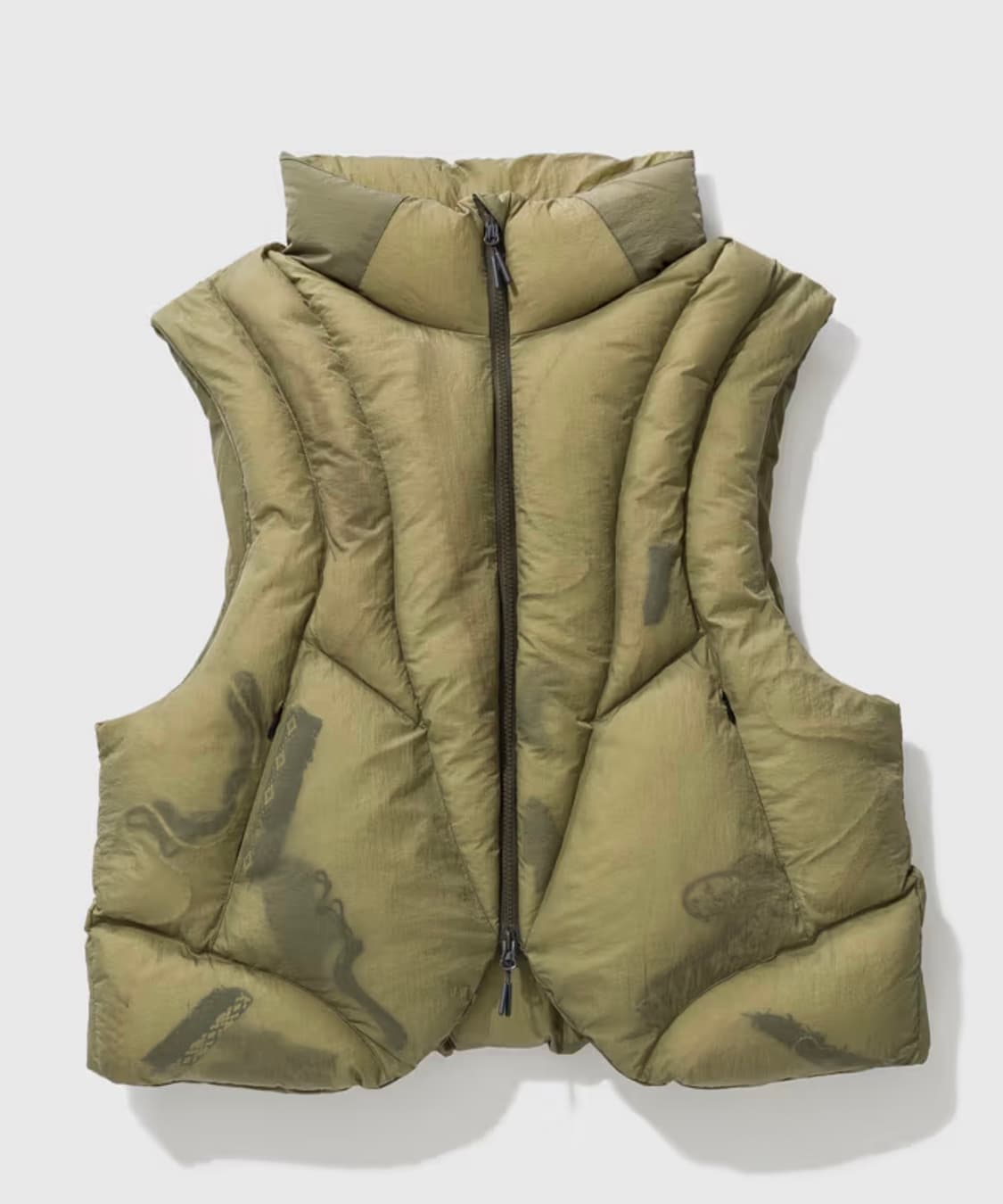 Hyien Seo Padded Vest 혜인서 패딩 베스트 카키 컬러 상품이미지1