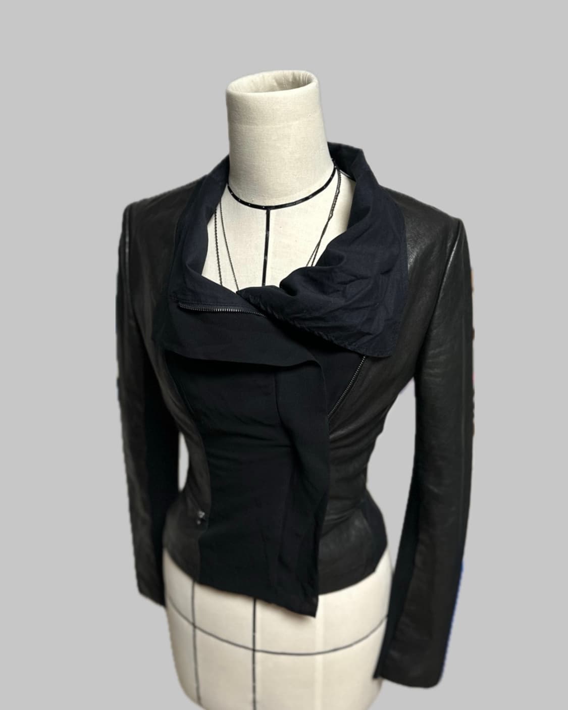 양가죽 사선지퍼 자켓 상품이미지2