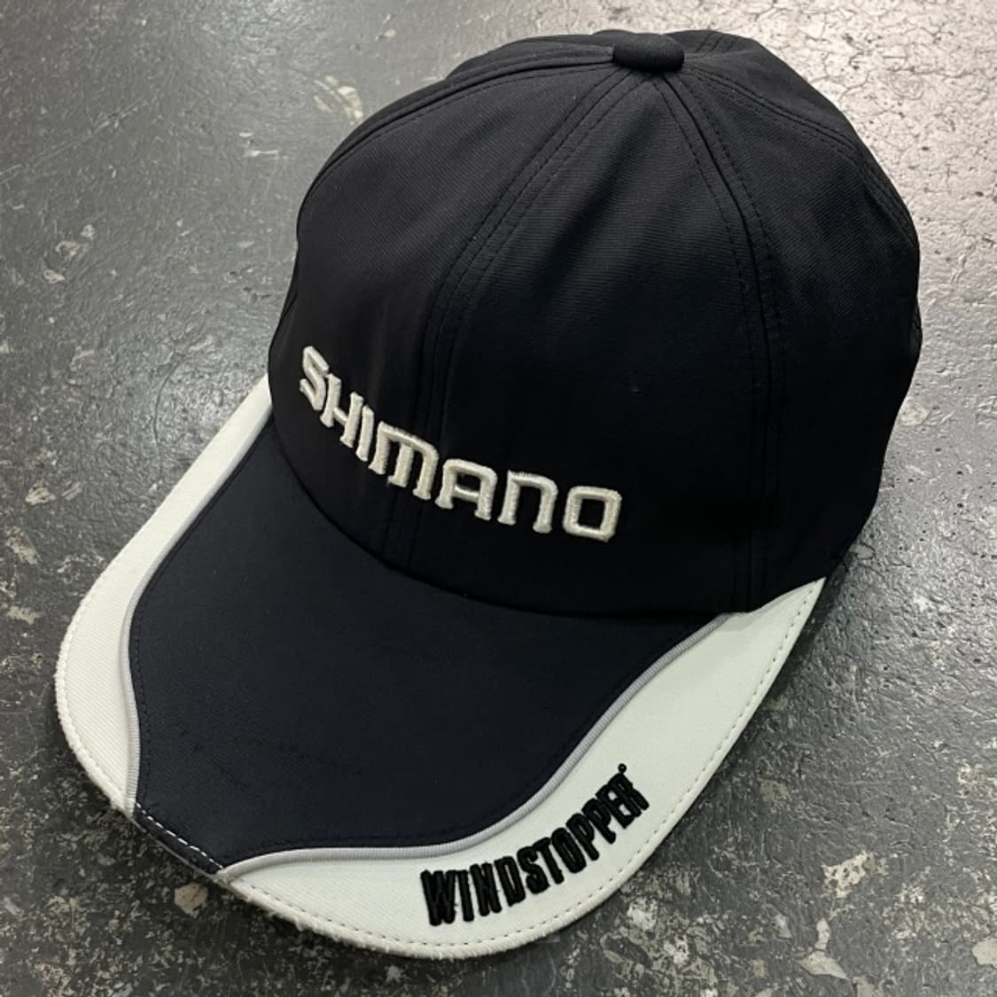 시마노 윈드스토퍼 볼캡 상품이미지1
