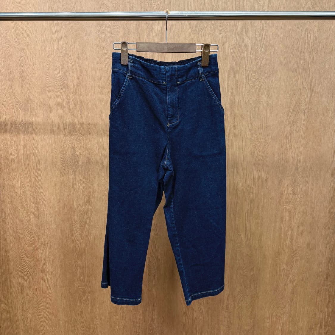 이세이미야케 플랜테이션 코튼 데님 팬츠 밴딩 사이드 포켓 디테일 진청 상품이미지3