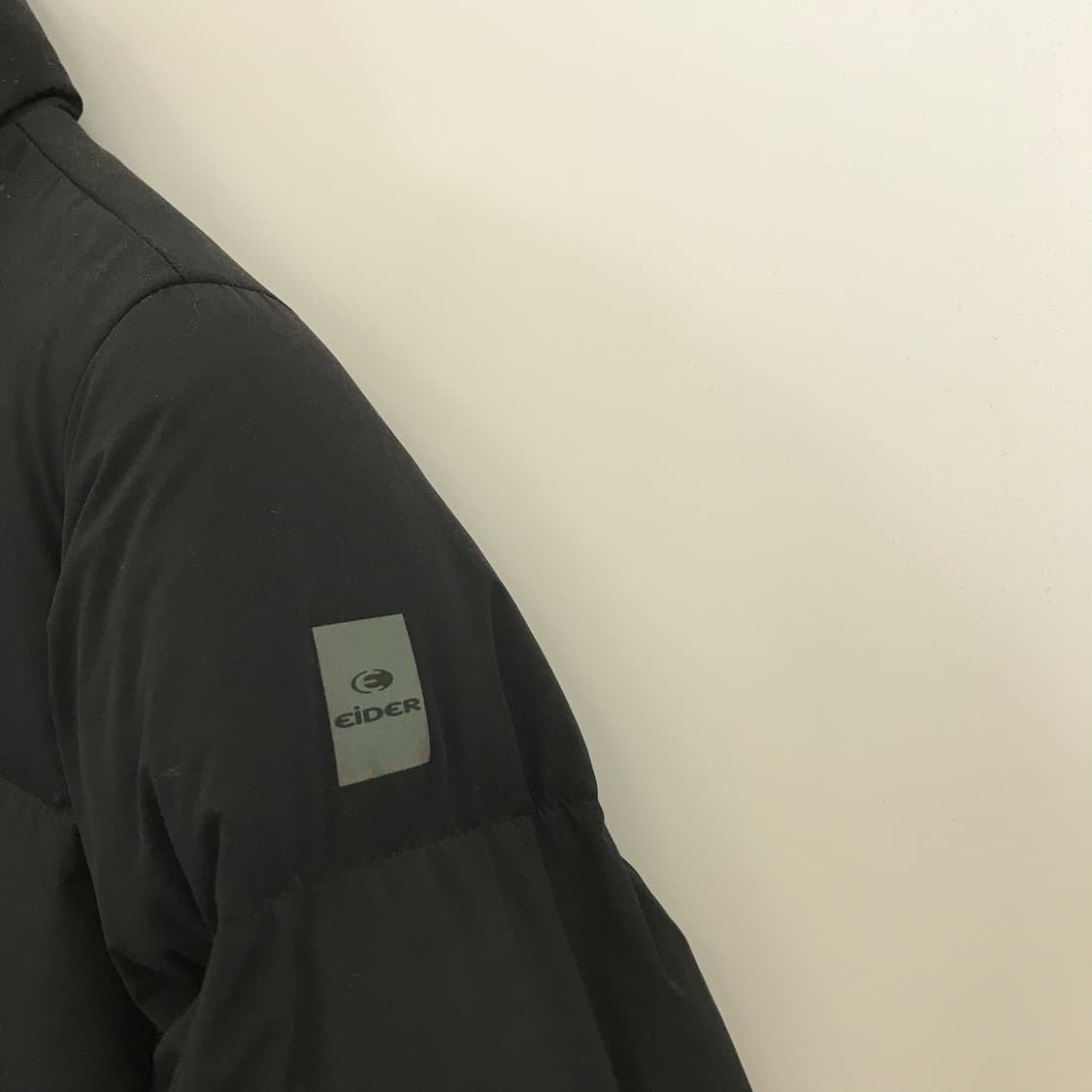 아이더 숏 푸퍼 덕다운패딩 [M사이즈] 상품이미지2