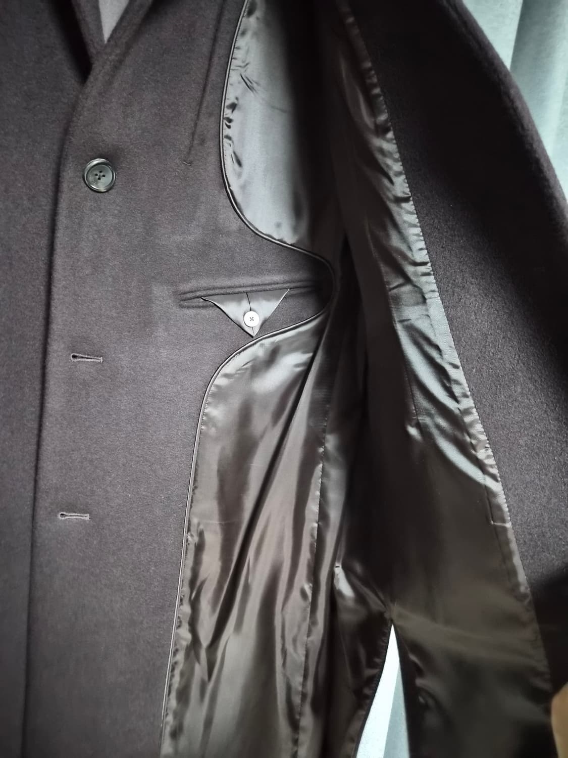 송지오옴므 레이어드 비대칭 코트 팝니다 우영미 타임옴므 솔리드옴므 상품이미지5