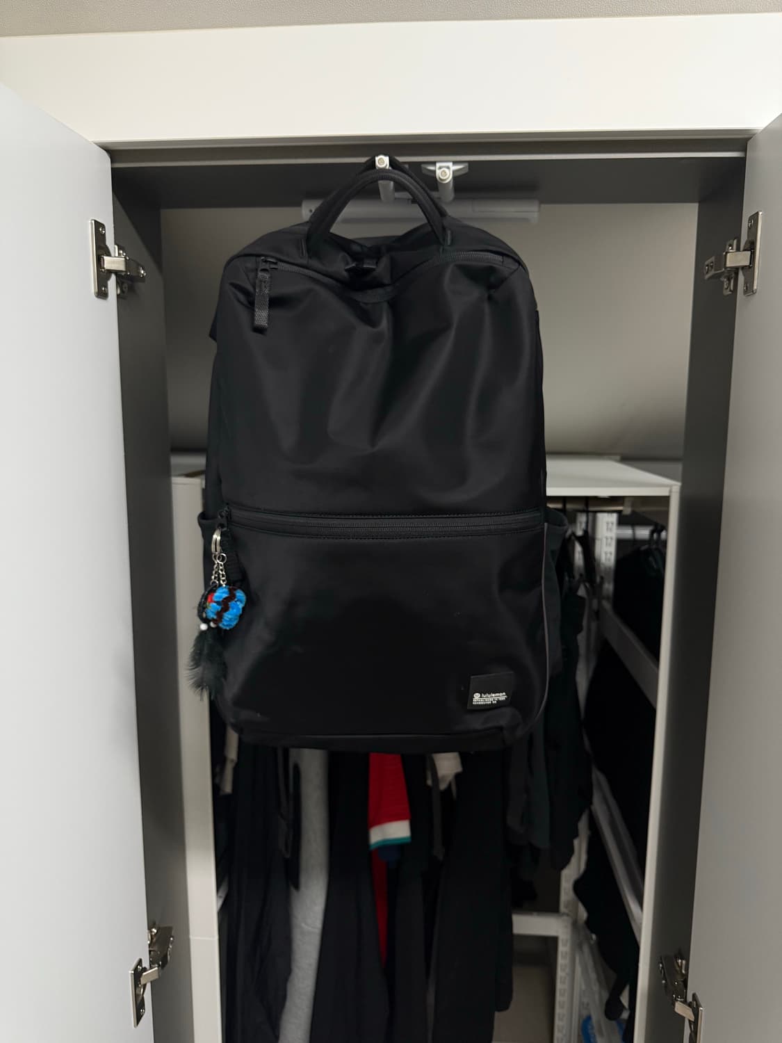 룰루레몬 더블집 백팩 22L 블랙 상품이미지1