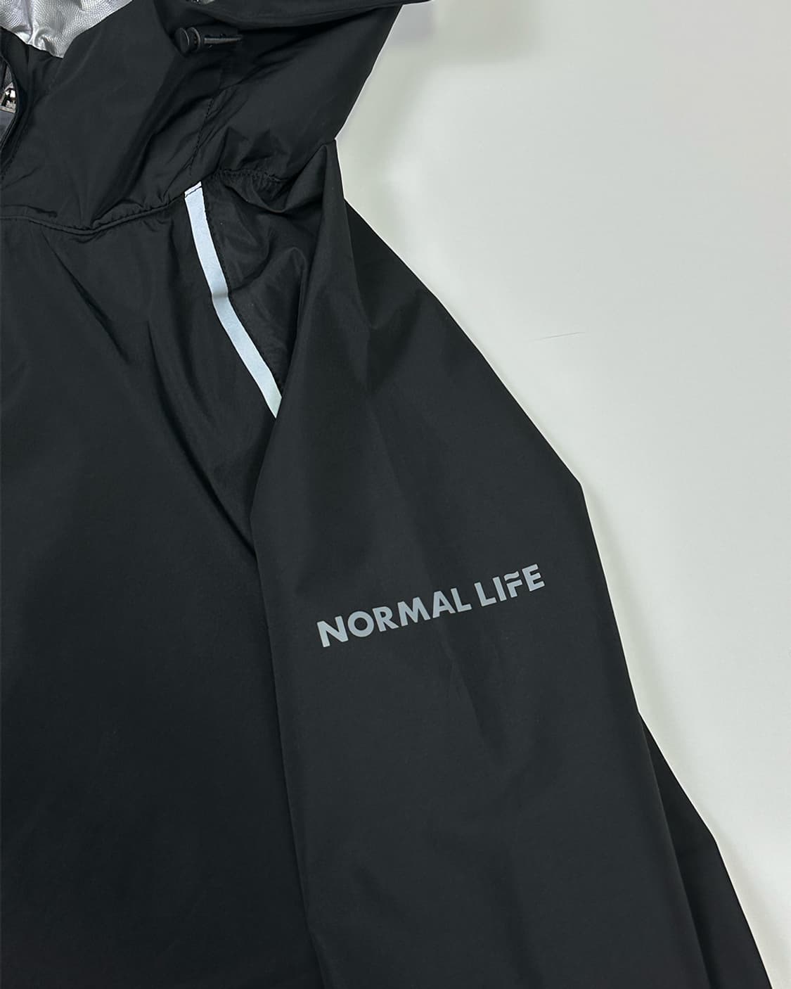 노멀라이프 러닝 윈드 아노락 상품이미지5