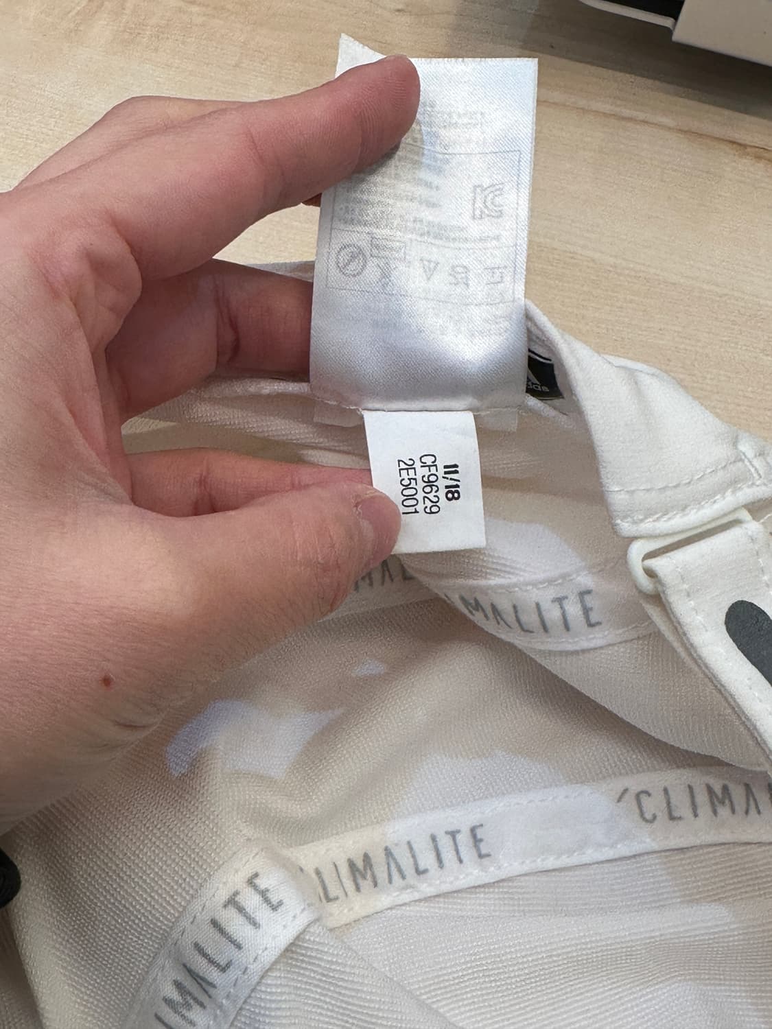 아디다스 화이트 볼캡 상품이미지6