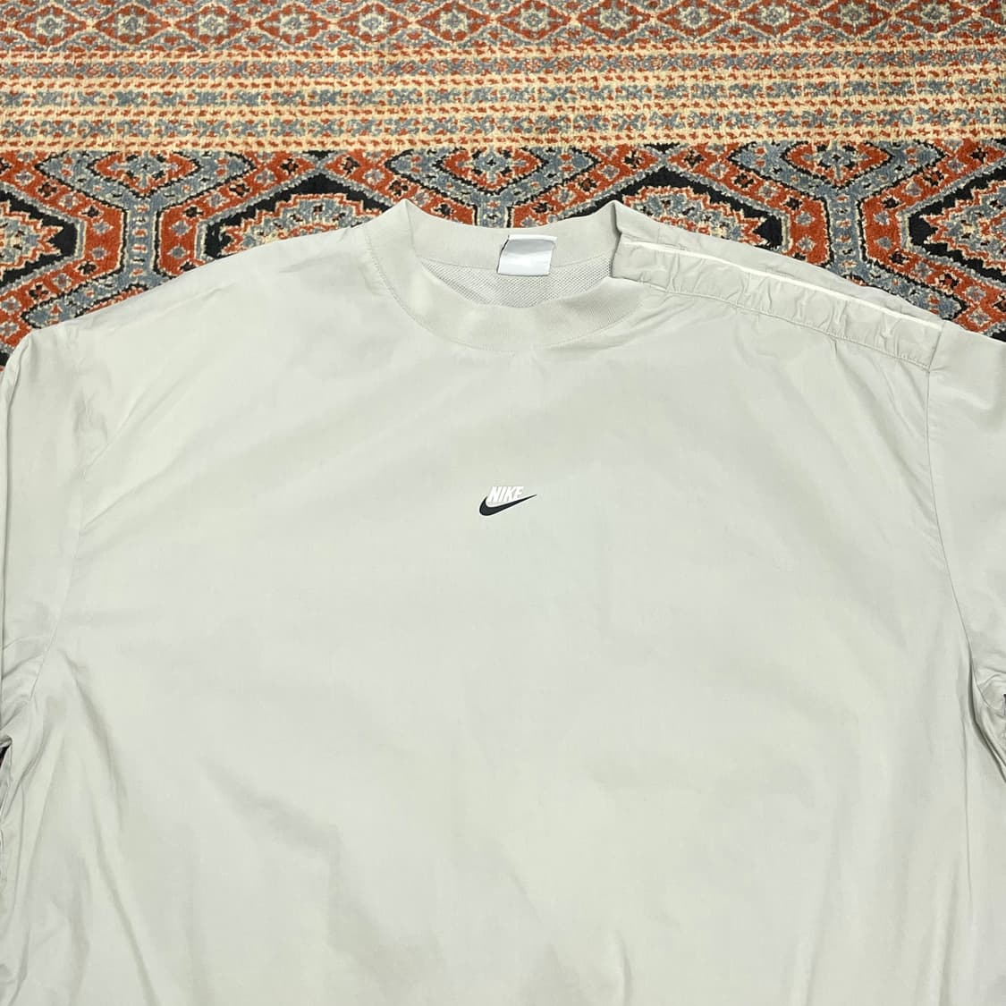 나이키 스몰로고 아이보리 바람막이 맨투맨 남성XXL 상품이미지2