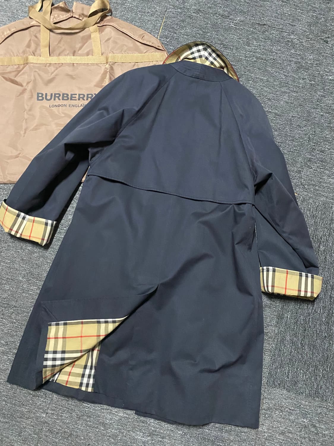 정리중 버버리 시그니처 노바체크 트렌치코트 상품이미지7