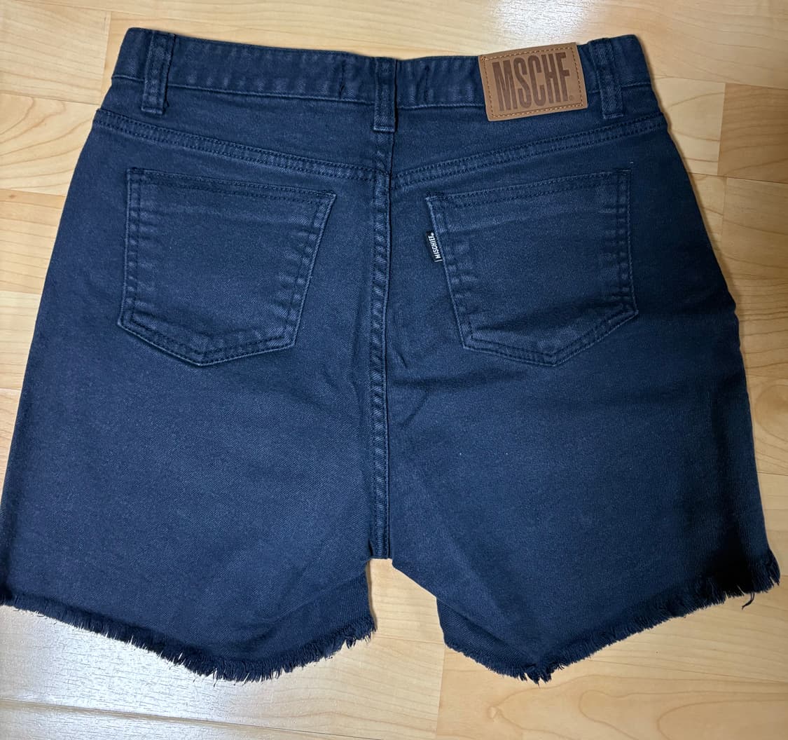 [MSCHF] Navy Shorts 상품이미지4