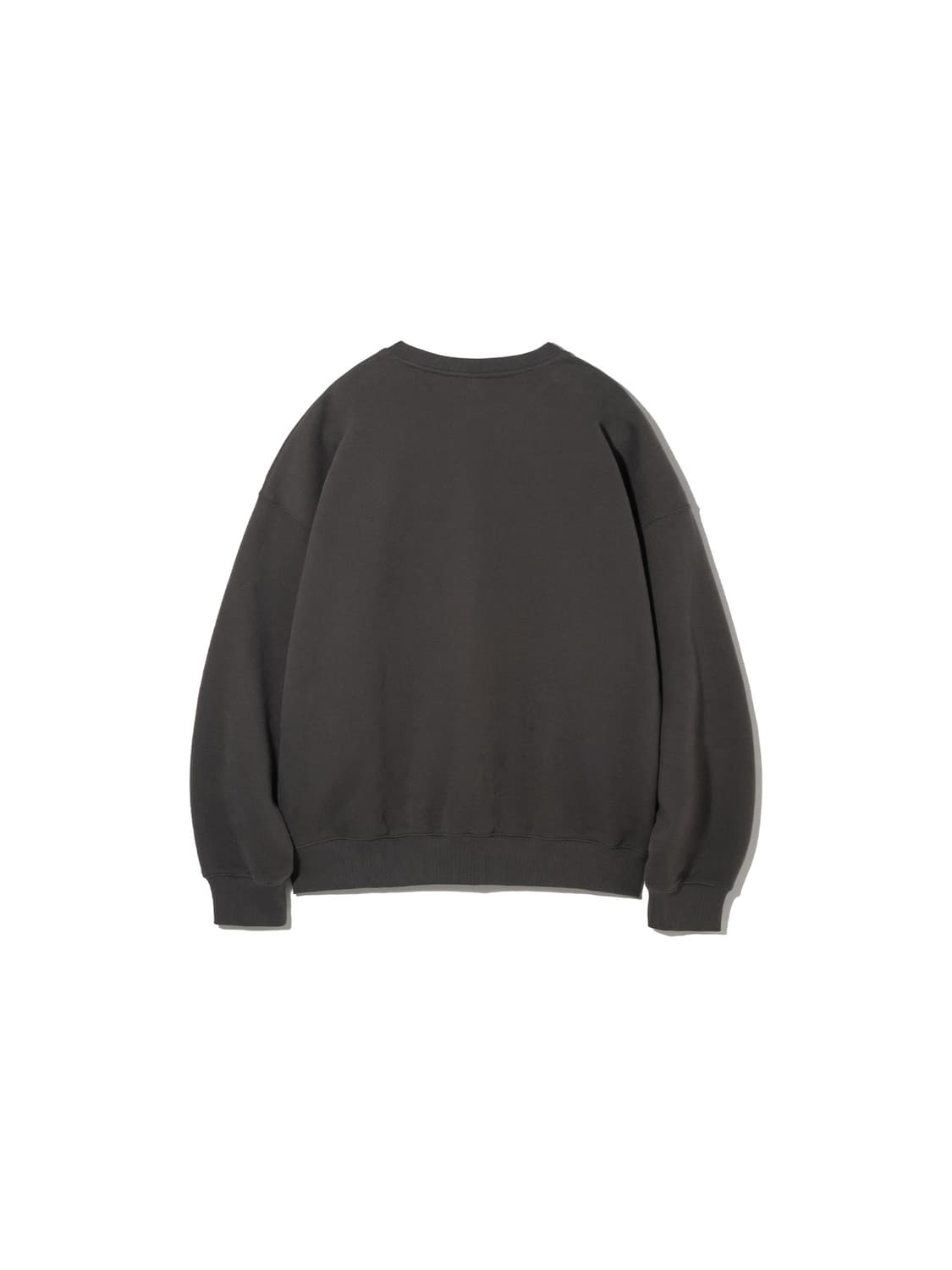 테켓 리조트 맨투맨 챠콜 상품이미지3