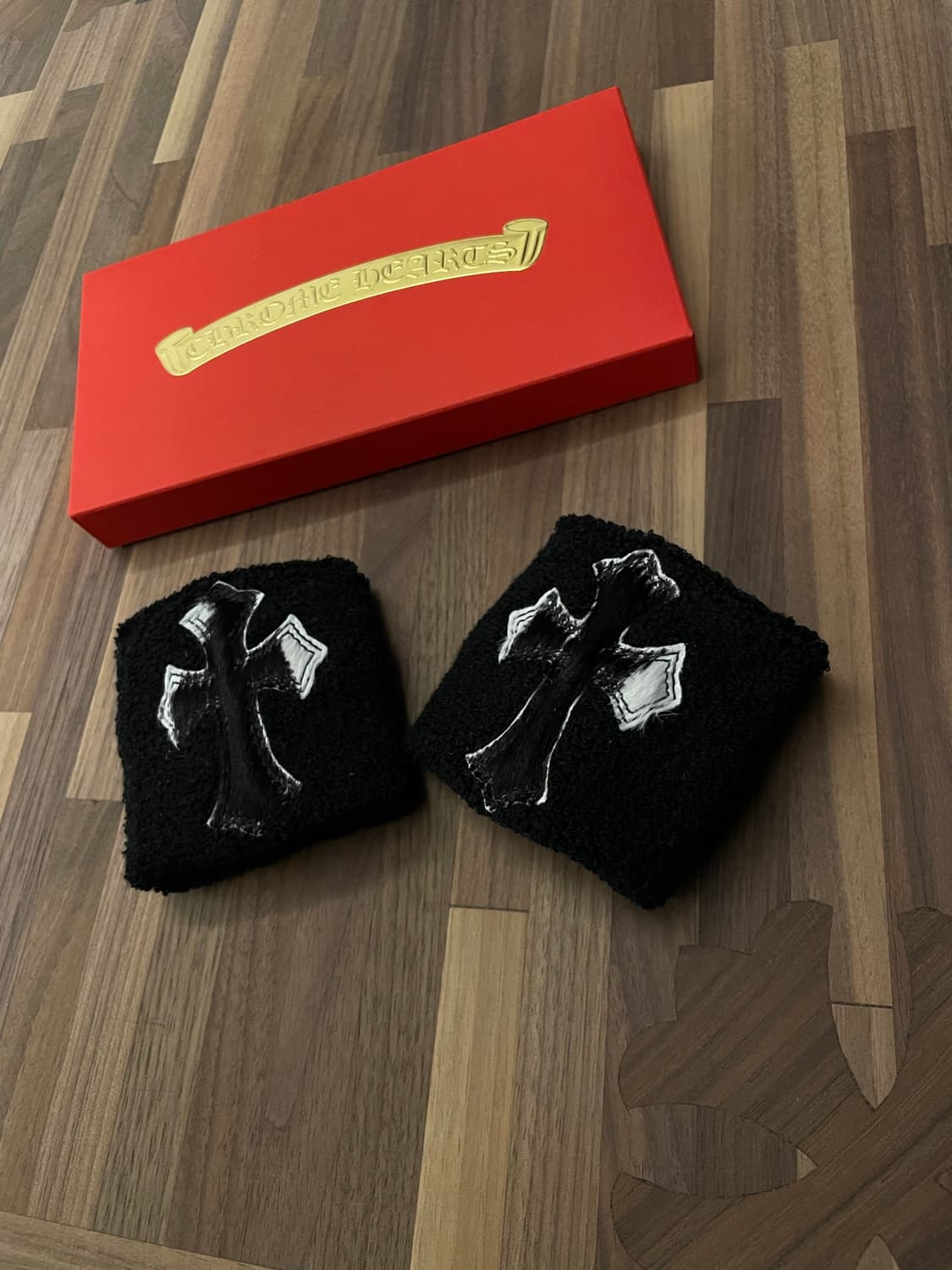 크롬하츠 지브라 패치 VIC 손목 아대 상품이미지1