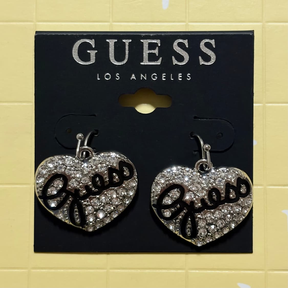 빈티지 게스 큐빅 로고 귀걸이 상품이미지1