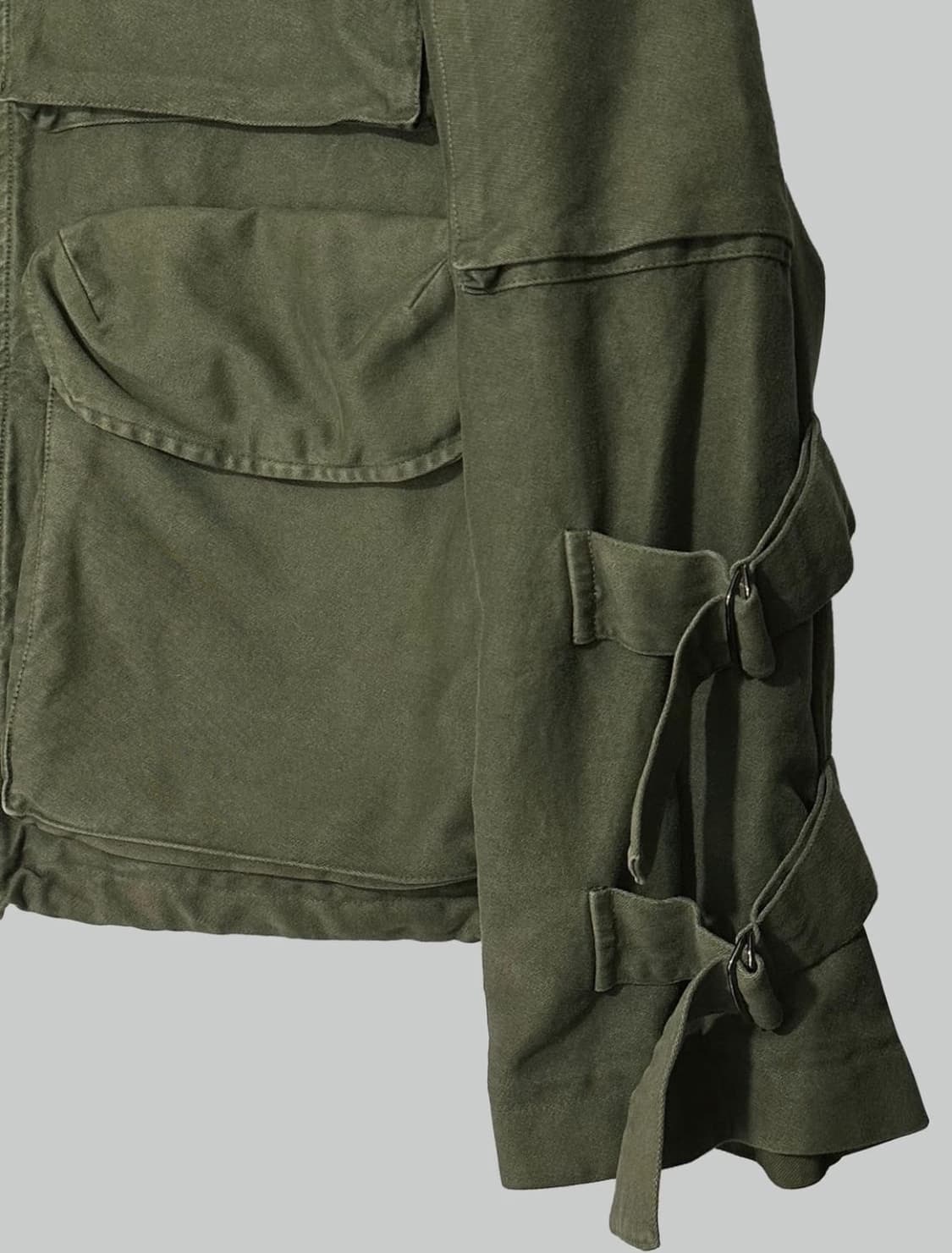 드리스반노튼 23FW 카고 자켓 새상품 판매 (이수혁 착용) 상품이미지3