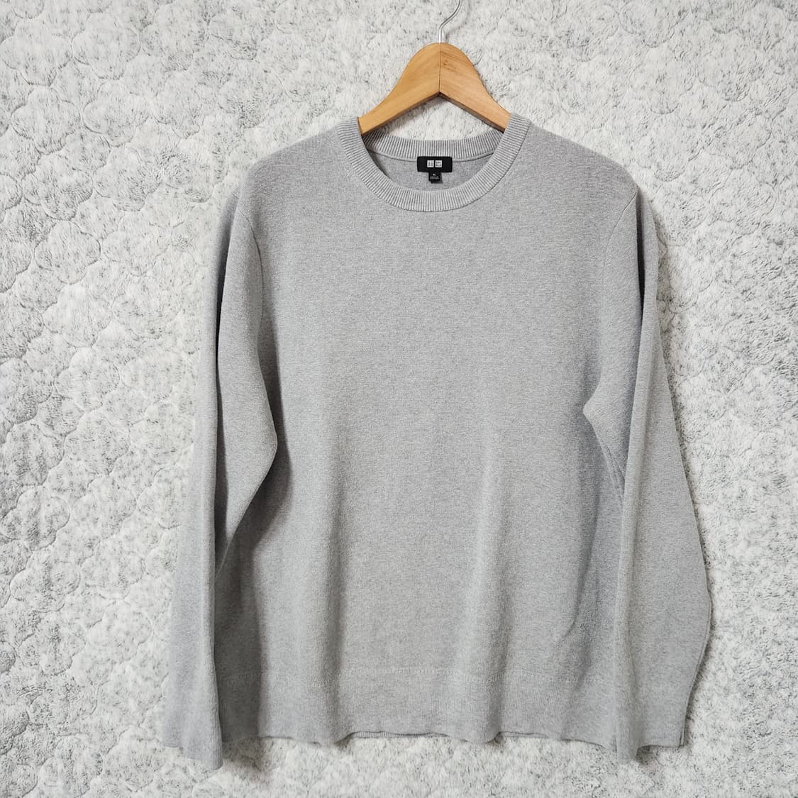 H749 [XL] 유니클로 라운드넥 니트 상품이미지1