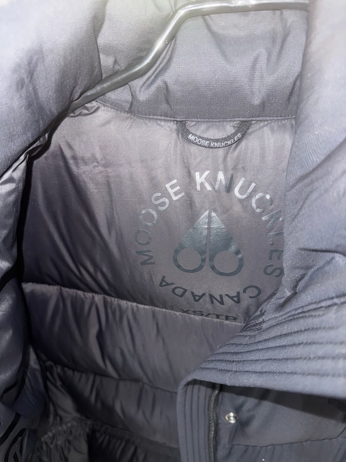 55-66/22fw 정품 무스너클 조카다 롱 패딩 팝니다 상품이미지2