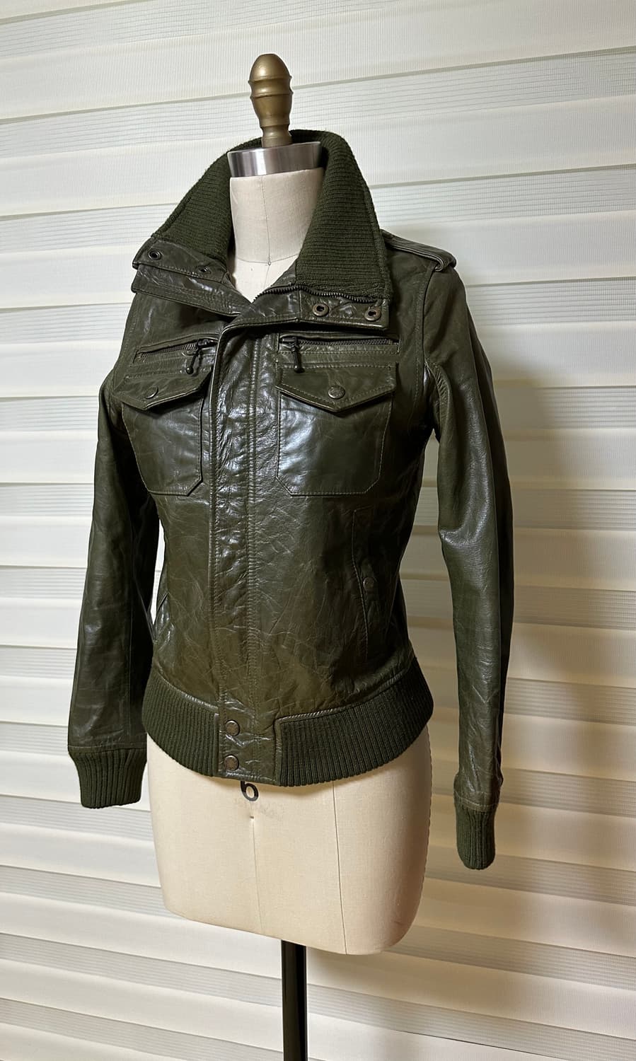 아비렉스 여성 가죽 자켓 상품이미지3