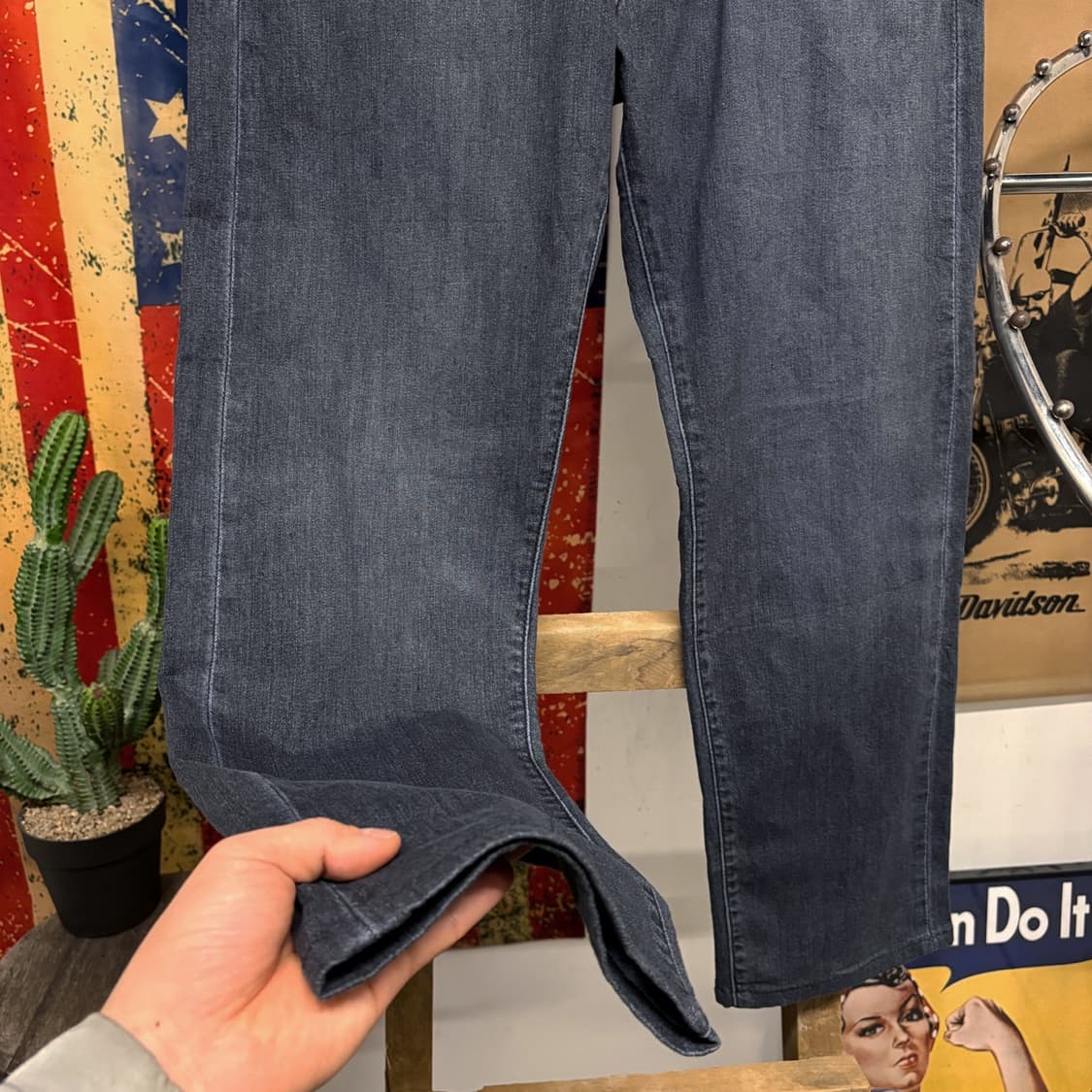  현행 리바이스 505 레더탭 유드즈페이드 블루블랙 데님팬츠 N392 상품이미지4