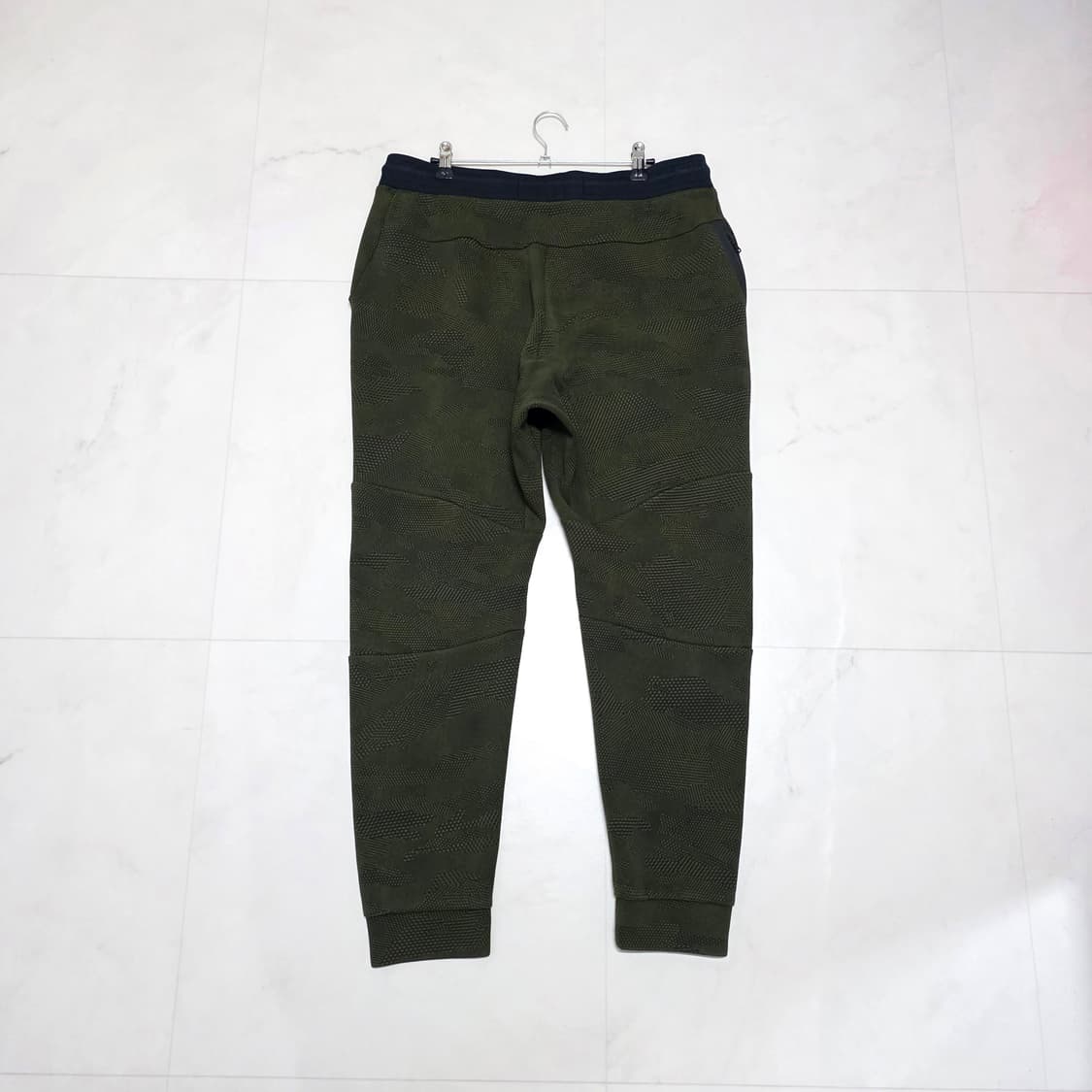 XL) 나이키 테크 플리스 카모 카키 조거팬츠 상품이미지3