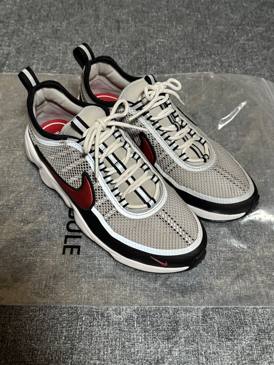 나이키 에어 줌 스피리돈 스포츠 레드 255 상품이미지2