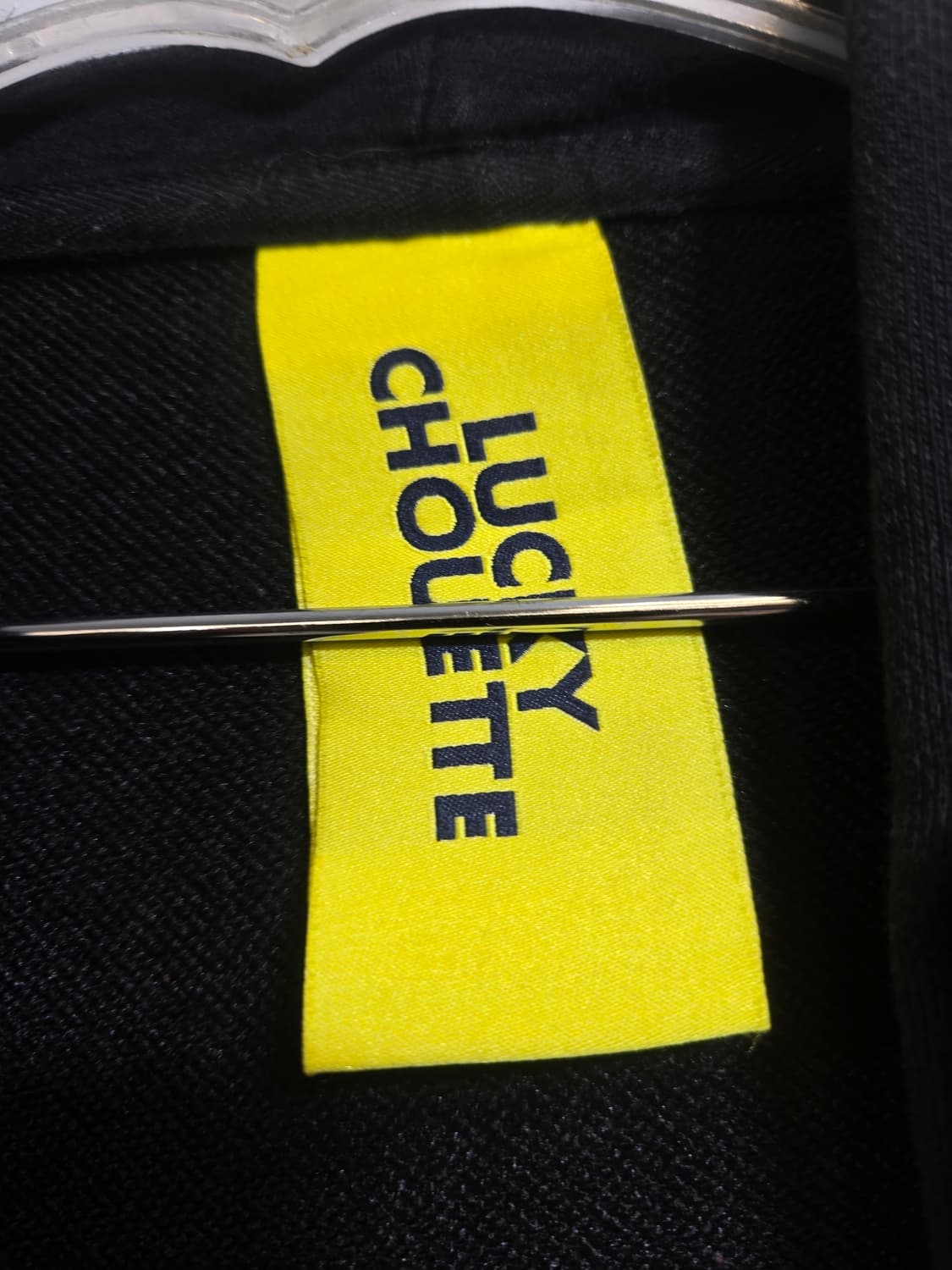 럭키슈에뜨 레인보우 후드집업 블랙 상품이미지2