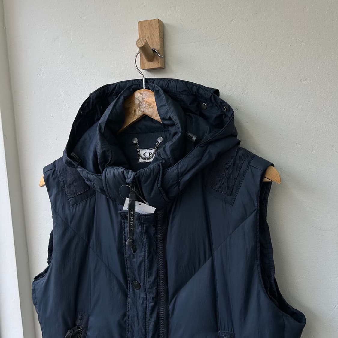16055 - C.P 컴퍼니 고글 다운 베스트 자켓 상품이미지3