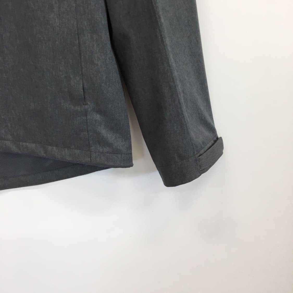 유니클로 블록테크 파카 L 그레이  상품이미지3