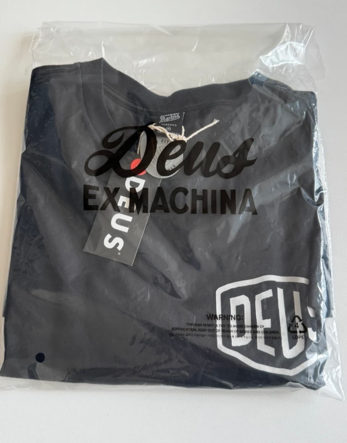 데우스 도쿄 아사쿠사 어드레스 반팔 M 블랙 상품이미지1