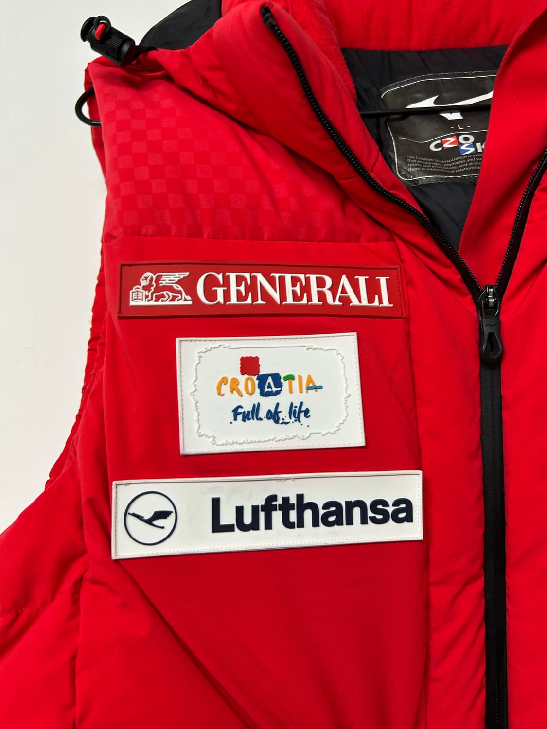 미즈노 크로아티아 알파인 스키팀 다운베스트 상품이미지2