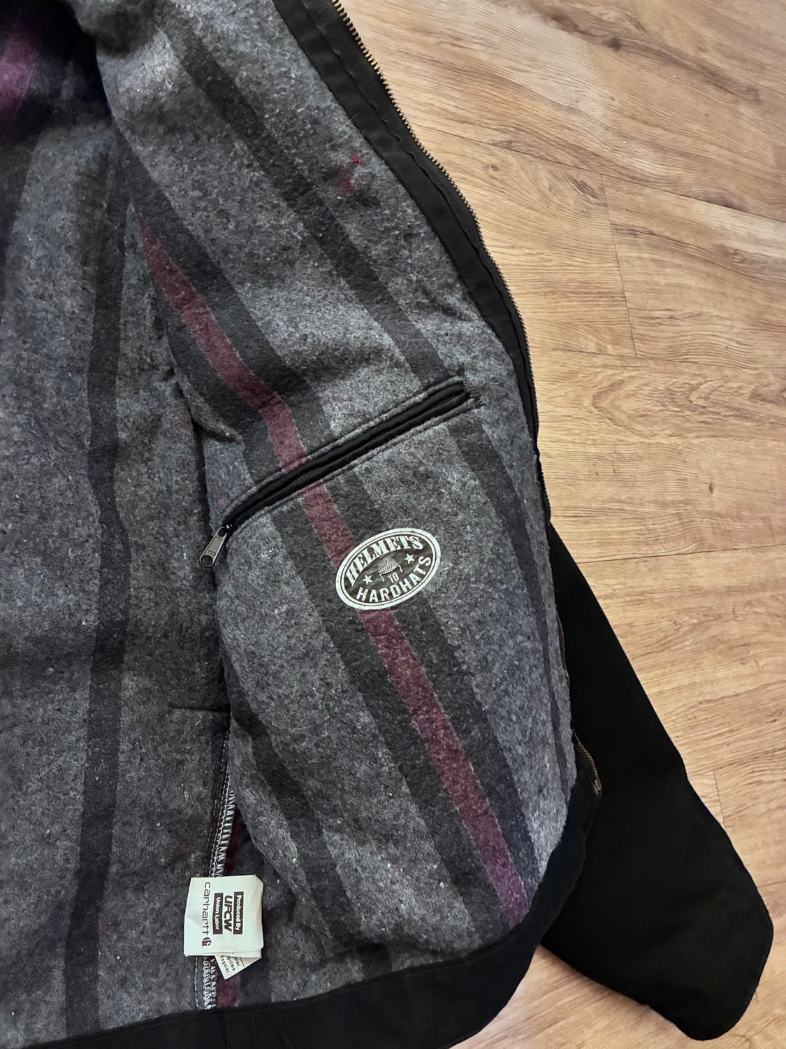 칼하트 J001 BLK L Regular 상품이미지8