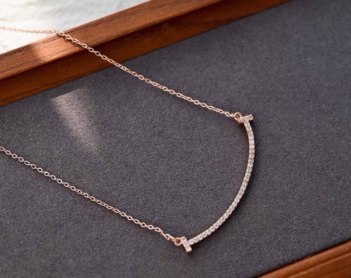 티파니앤코 스마일 크리스탈 팬던트 목걸이 로즈골드 상품이미지1