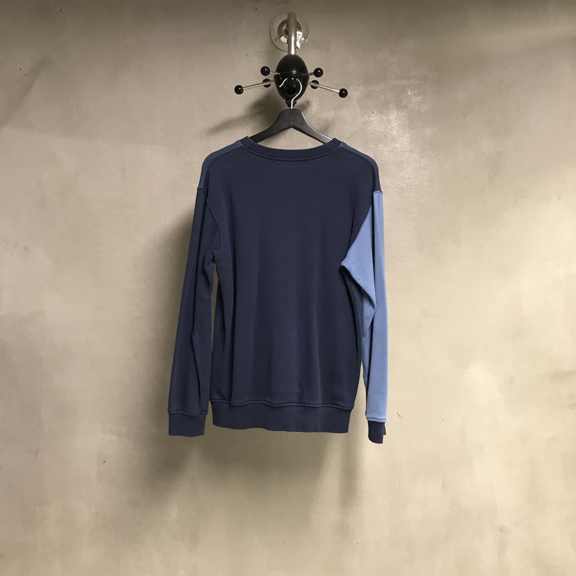 꼼데가르송 긴팔티 M 상품이미지6