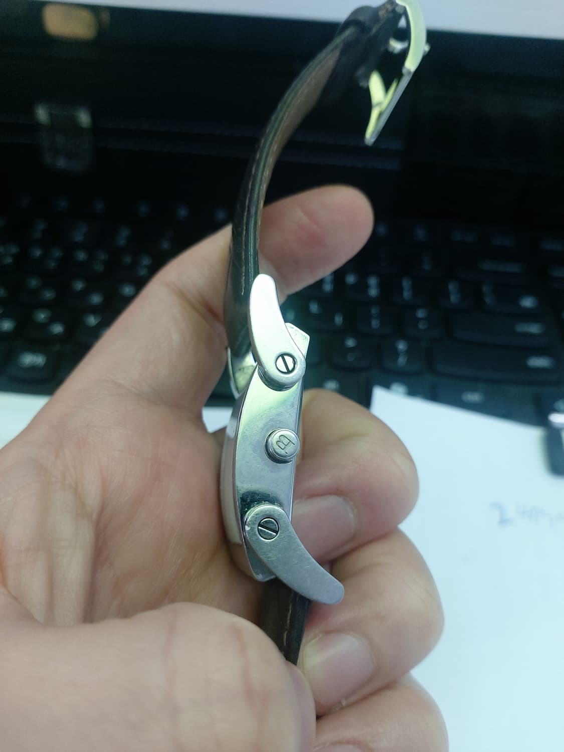 버버리 남성 가죽 시계 상품이미지2