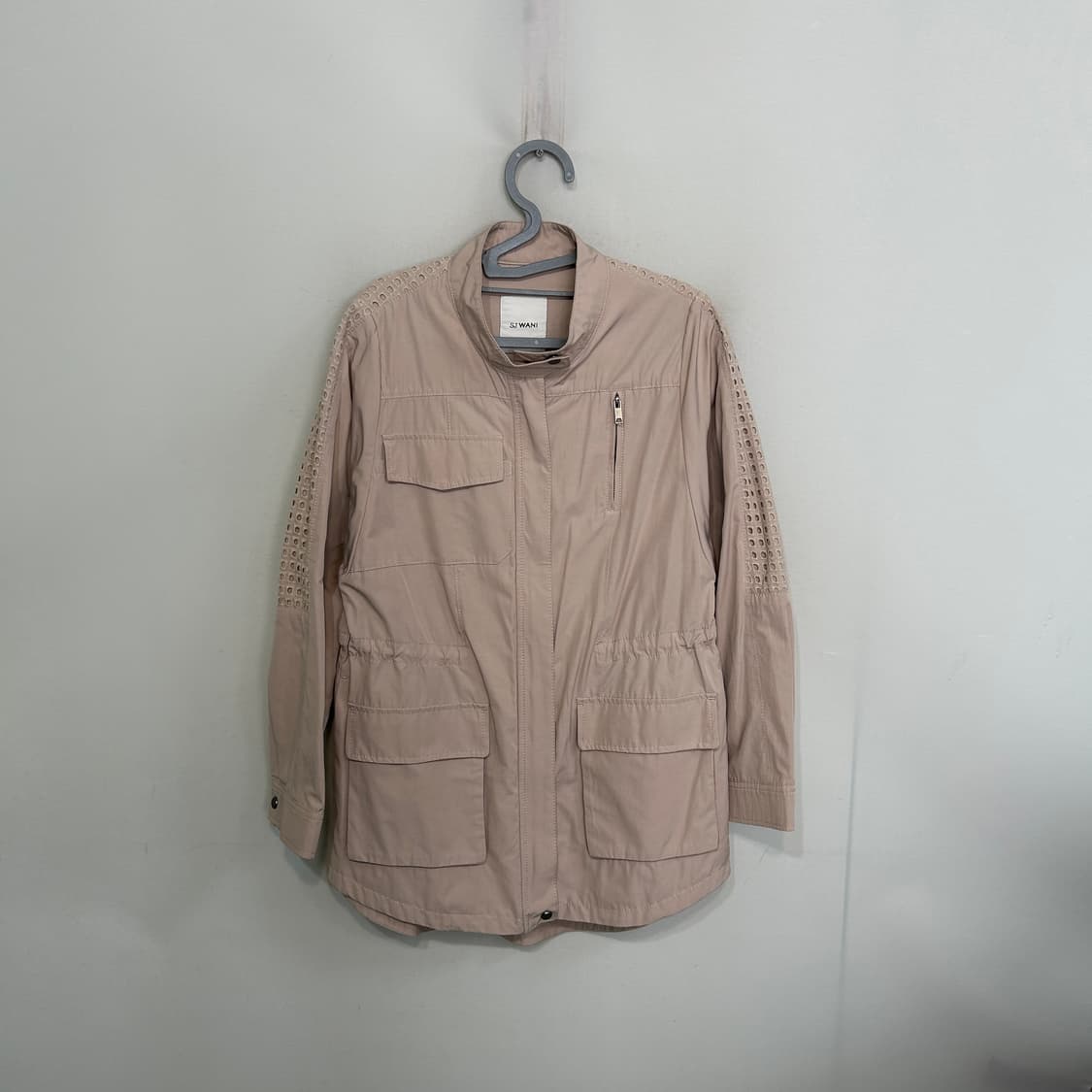 손정완 SJ와니 베이지 야상 바람막이 점퍼 66 상품이미지1