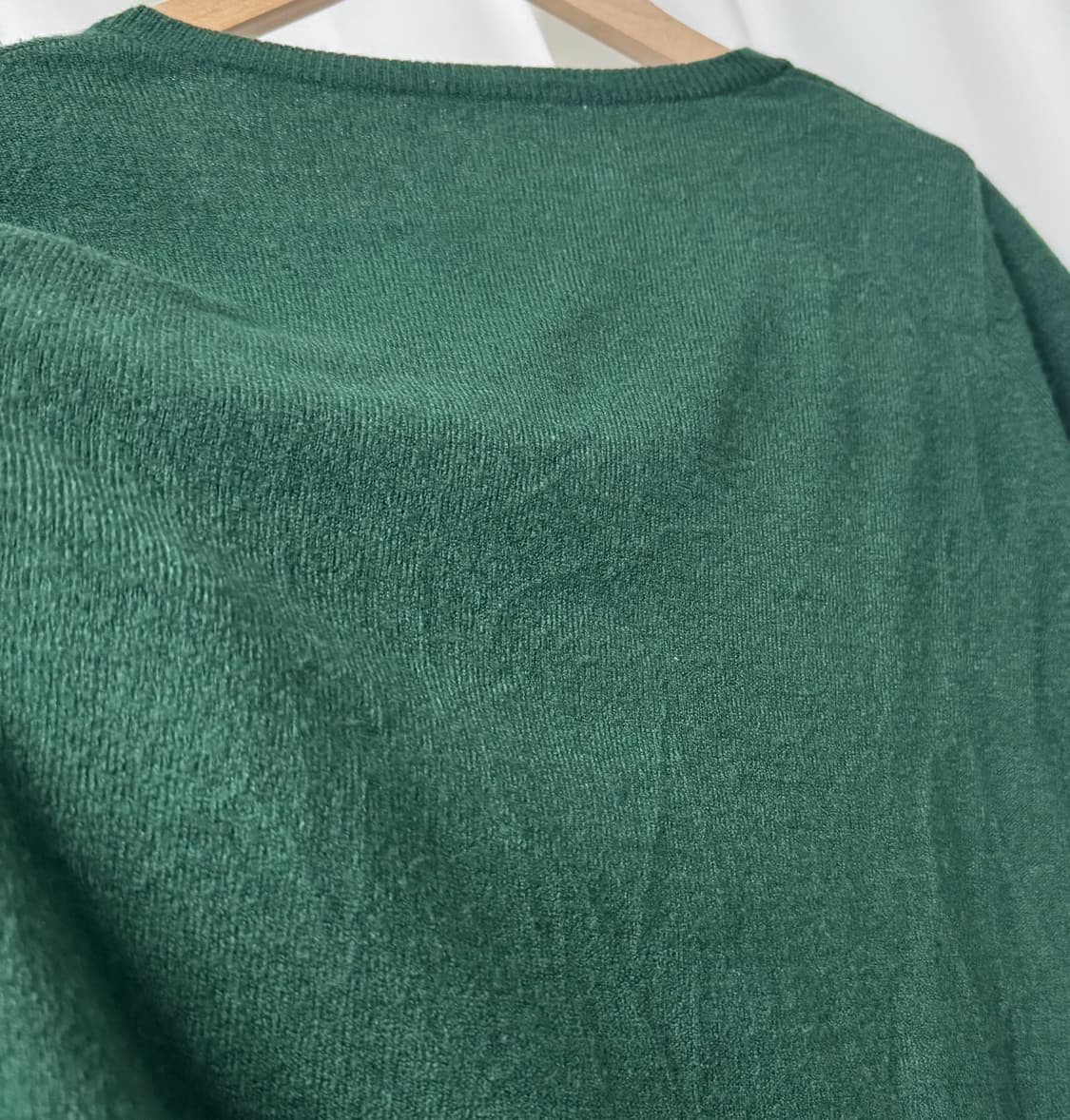 GU 그린 브이넥 니트  상품이미지6