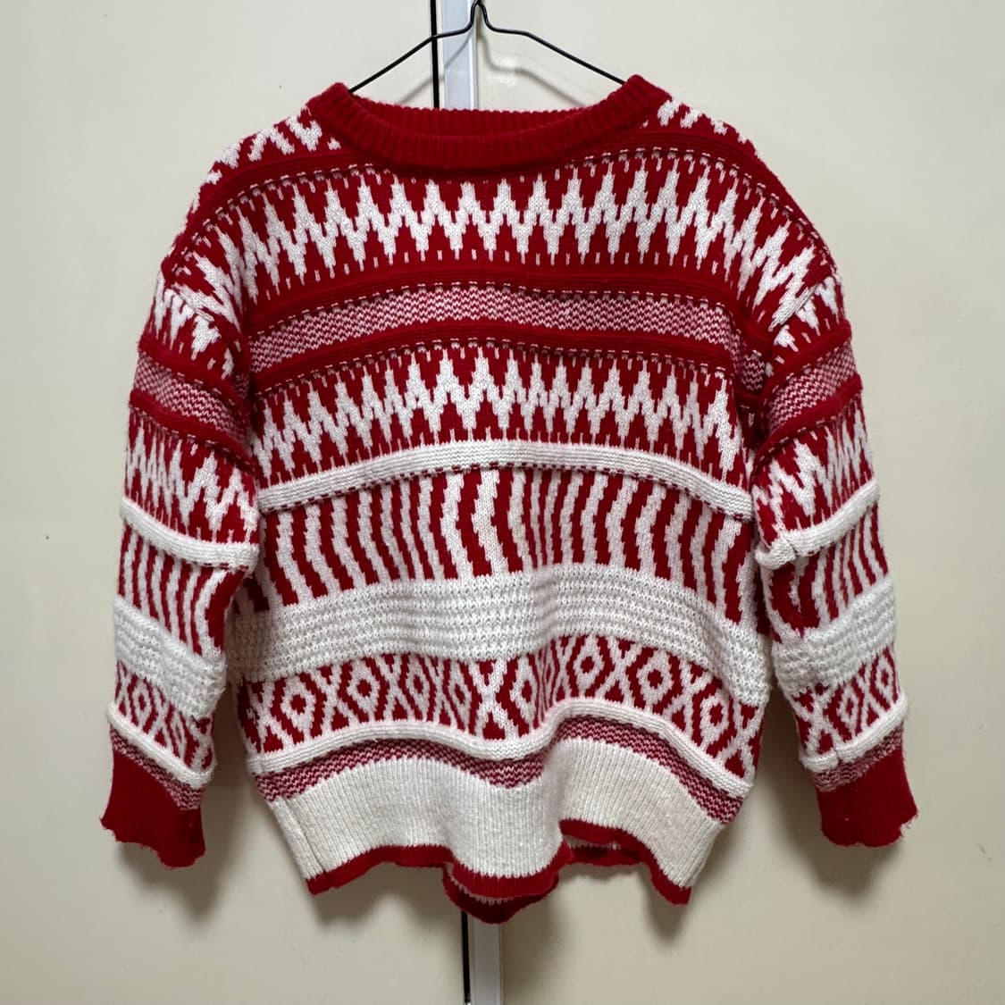 레드&아이보리 노르딕패턴 니트 스웨터 상품이미지10