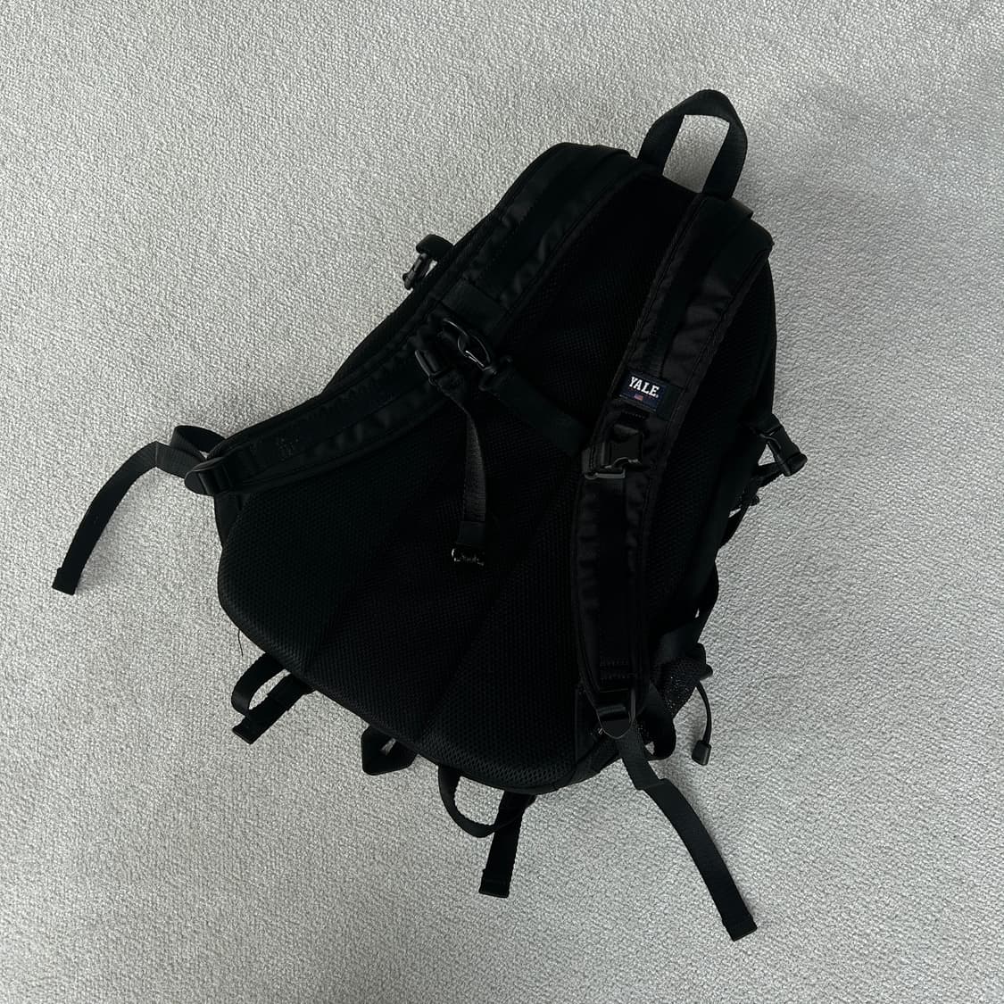 예일 YALE 블랙 백팩 상품이미지3