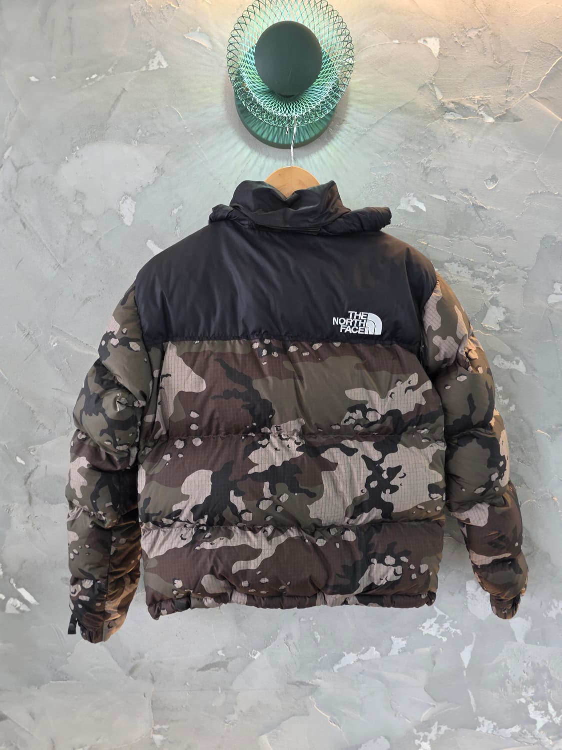 노스페이스 눕시 카모 패딩 S 상품이미지2