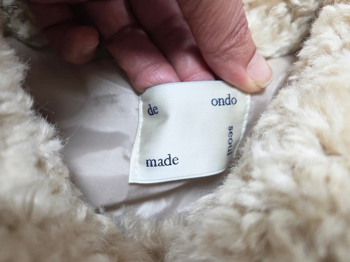 드온도(de Ondo) 카나 시어링 푸들퍼 자켓 프리사이즈 새상품 상품이미지10