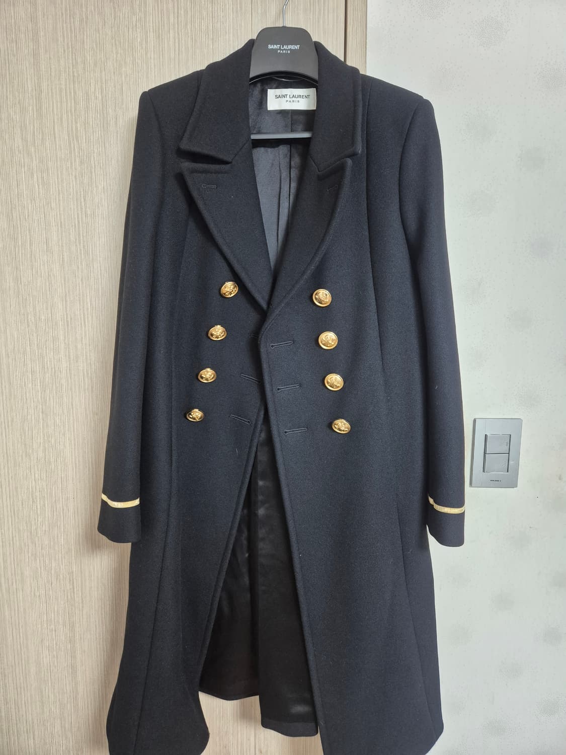 생로랑 16fw 금장코트 상품이미지1