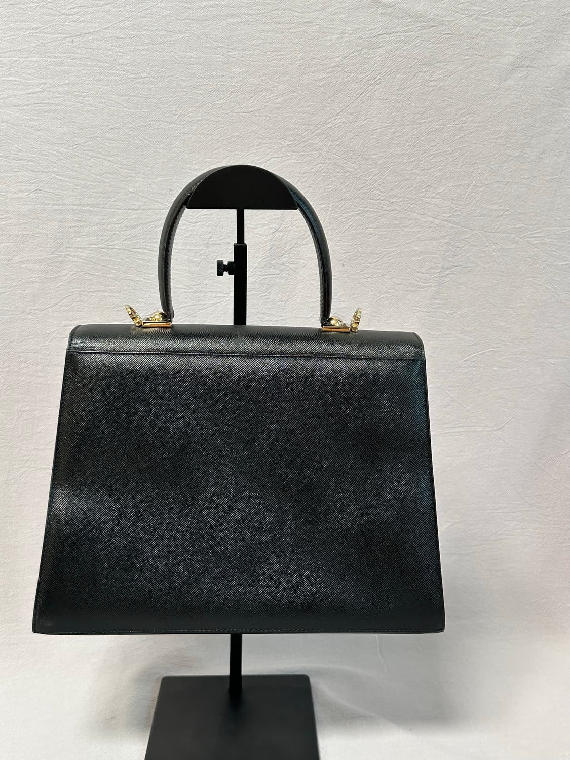 페라가모 블랙 토트백 + 스트랩 간치니 탑핸들 켈리백 사피아노 상품이미지6