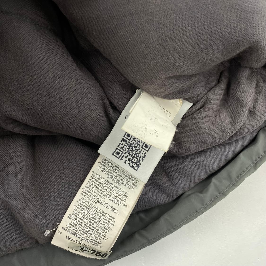 스톤아일랜드 마이크로 랩스 다운 패딩 (100) 상품이미지10