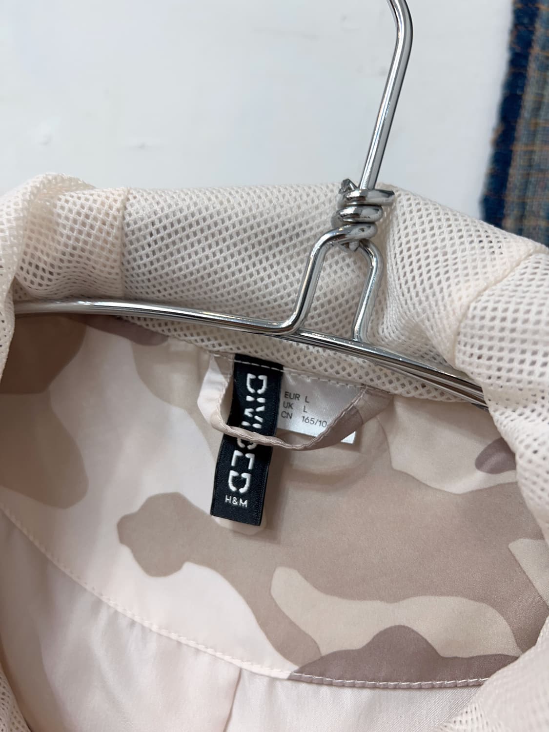👧🏻DIVIDED  Camo Hoodie 상품이미지4