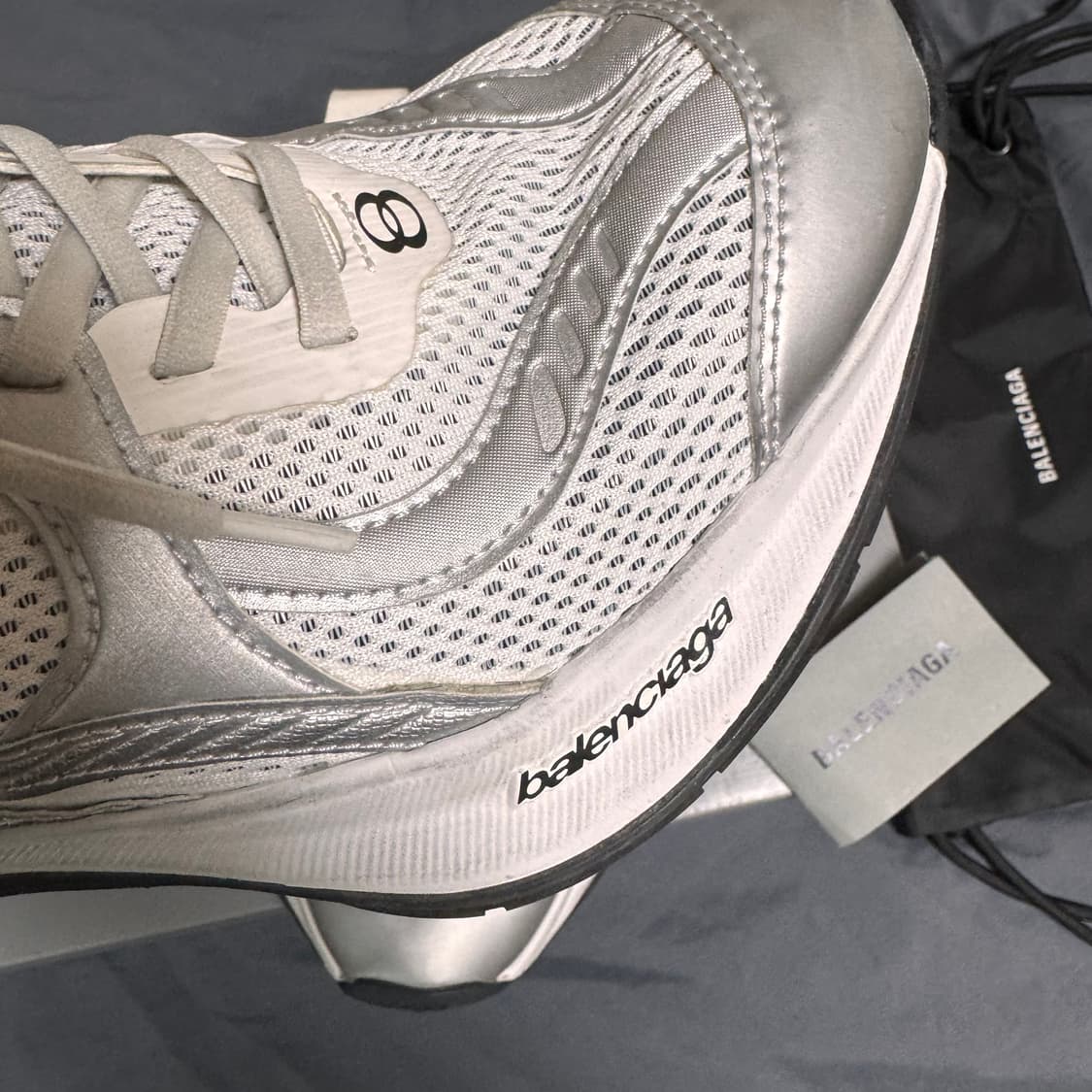 발렌시아가 서킷 스니커즈 40 상품이미지3