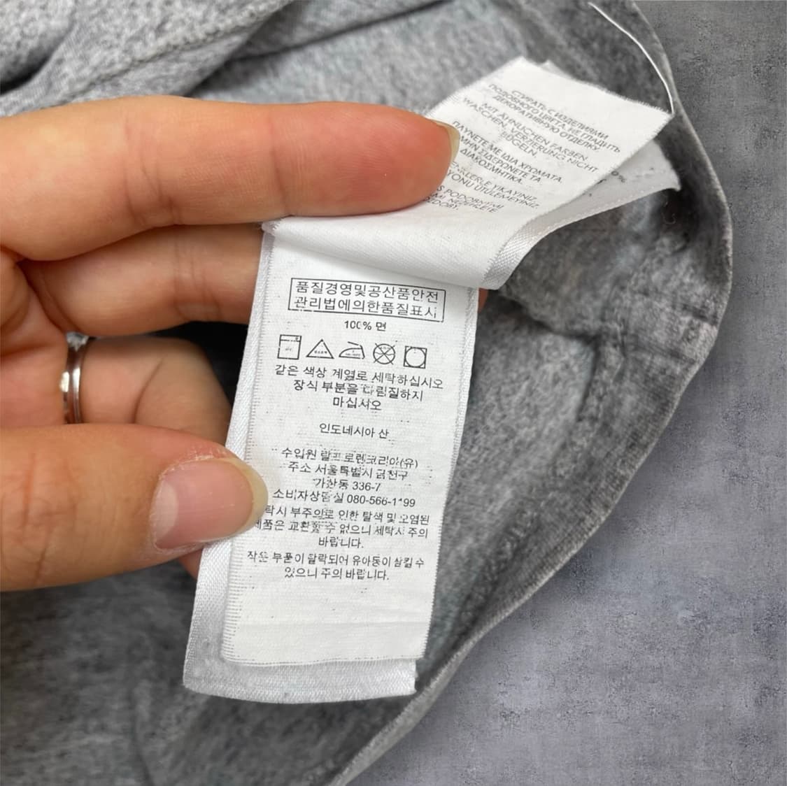 폴로 랄프로렌 그레이 포니 자수 반팔 티셔츠 상품이미지3