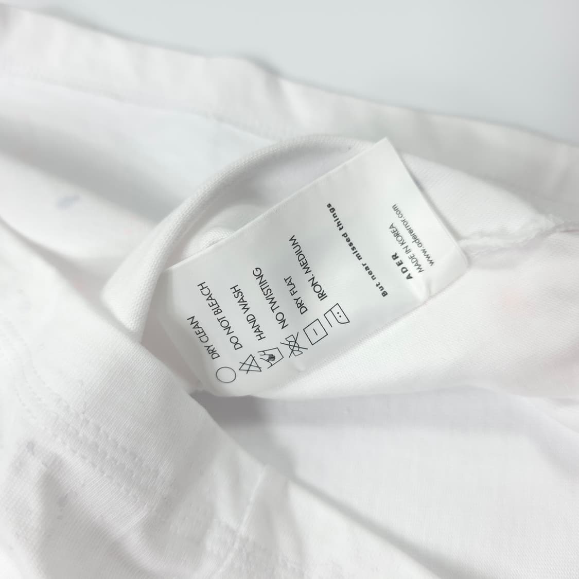 아더에러 레티나 코튼 티셔츠 화이트 (A1[S~M]) 상품이미지6