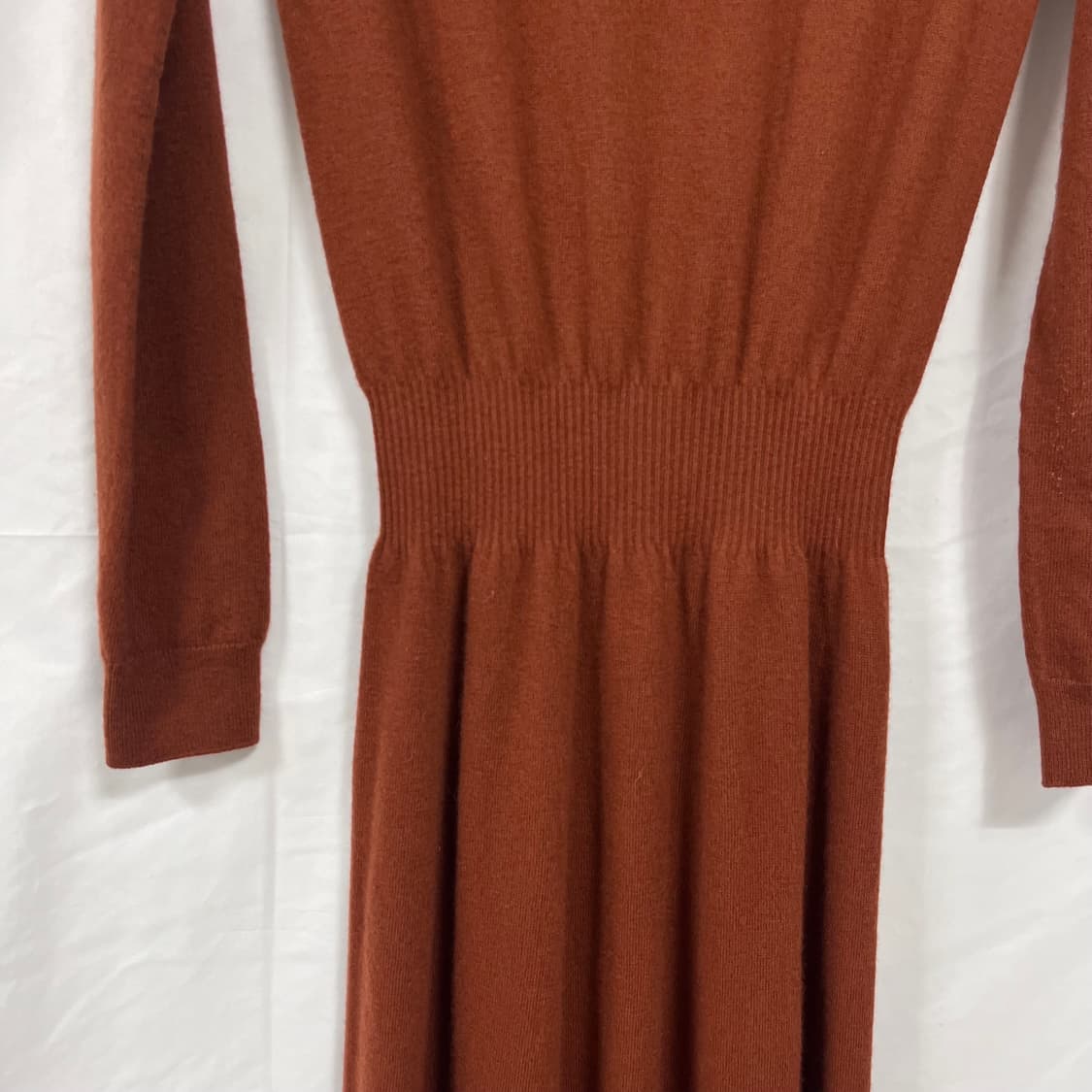 라코스테 터틀넥 울 니트 플레어 원피스 상품이미지3