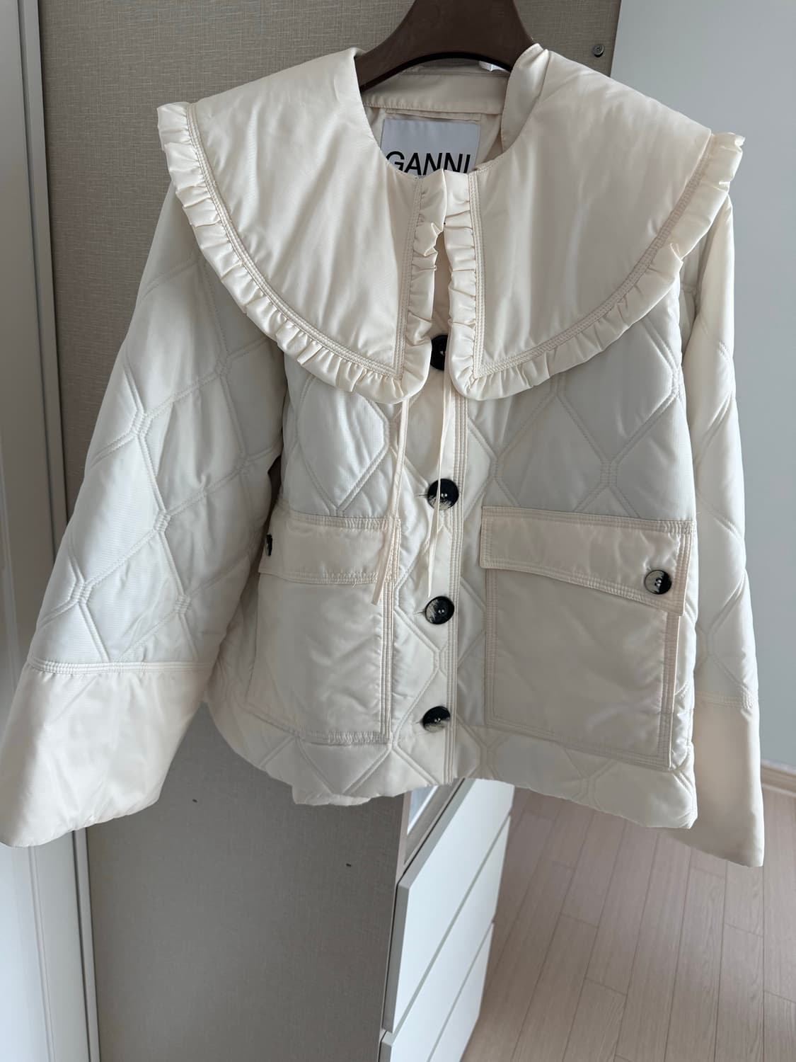GANNI 가니 립스탑 퀼팅 자켓 상품이미지1